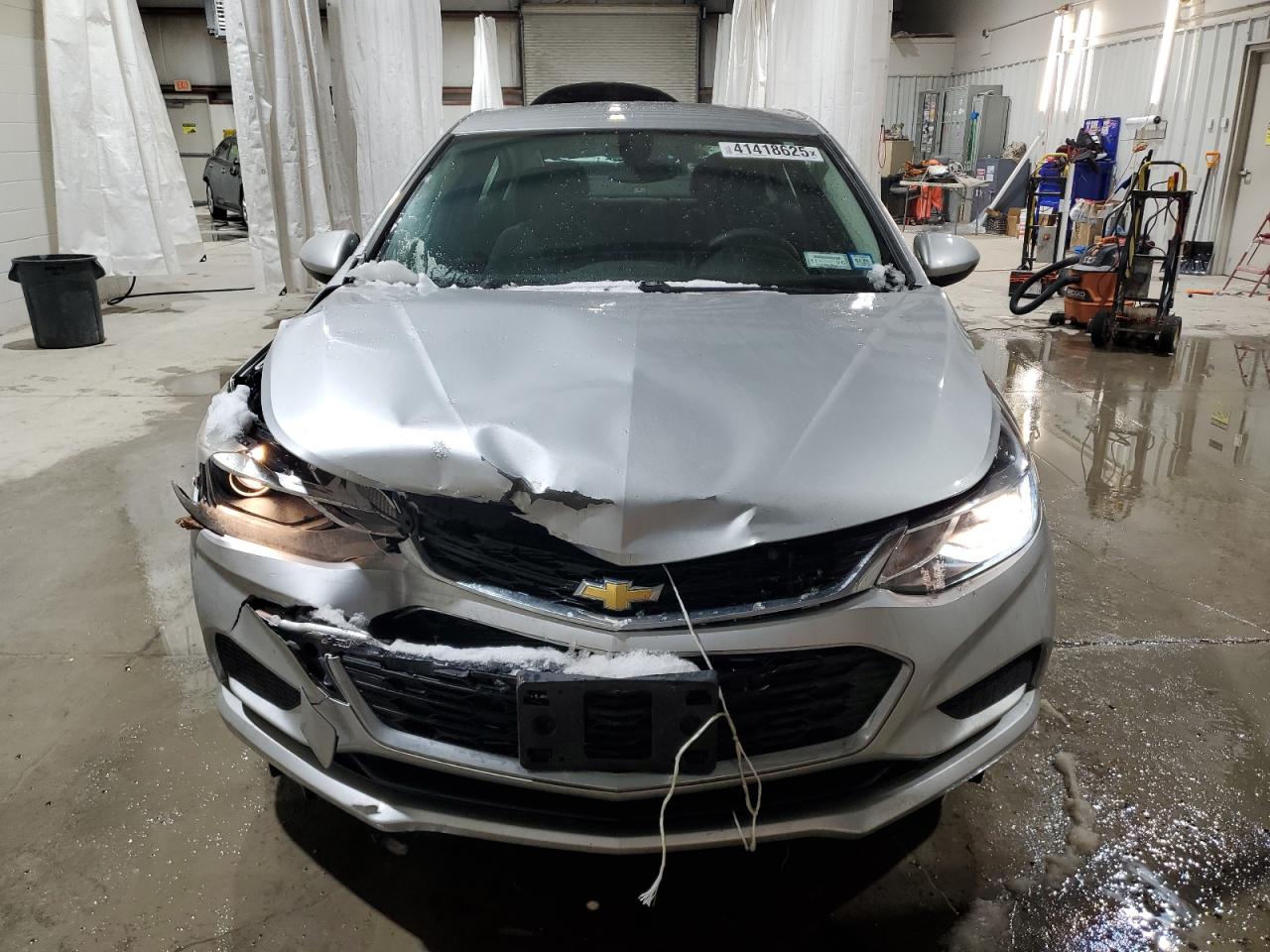2018 Chevrolet Cruze - Image 5