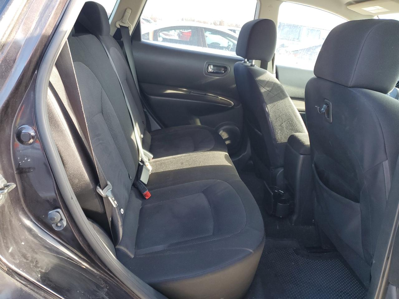 2013 Nissan Rogue - Image 11
