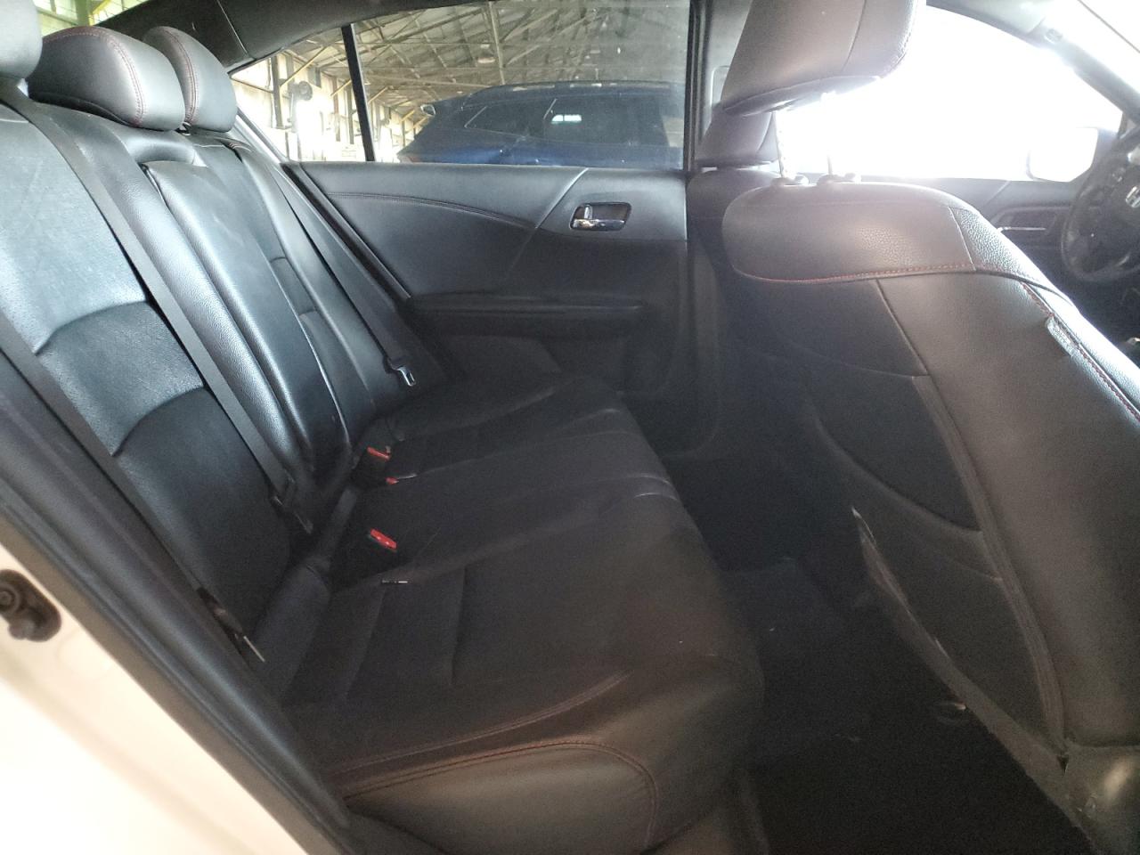 2017 Honda Accord - Image 10