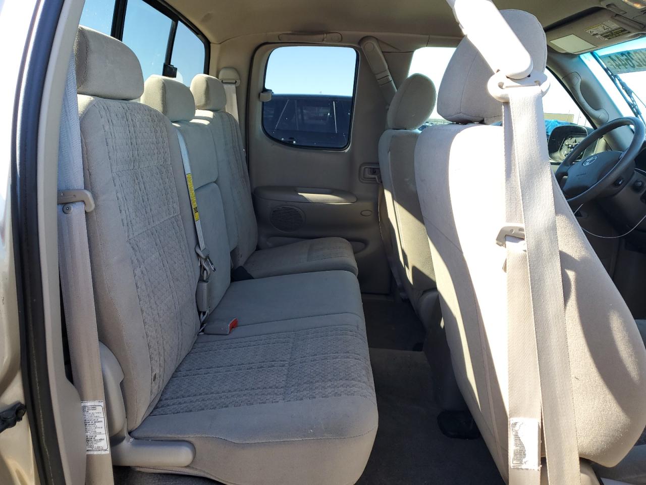 2005 Toyota Tundra - Image 10