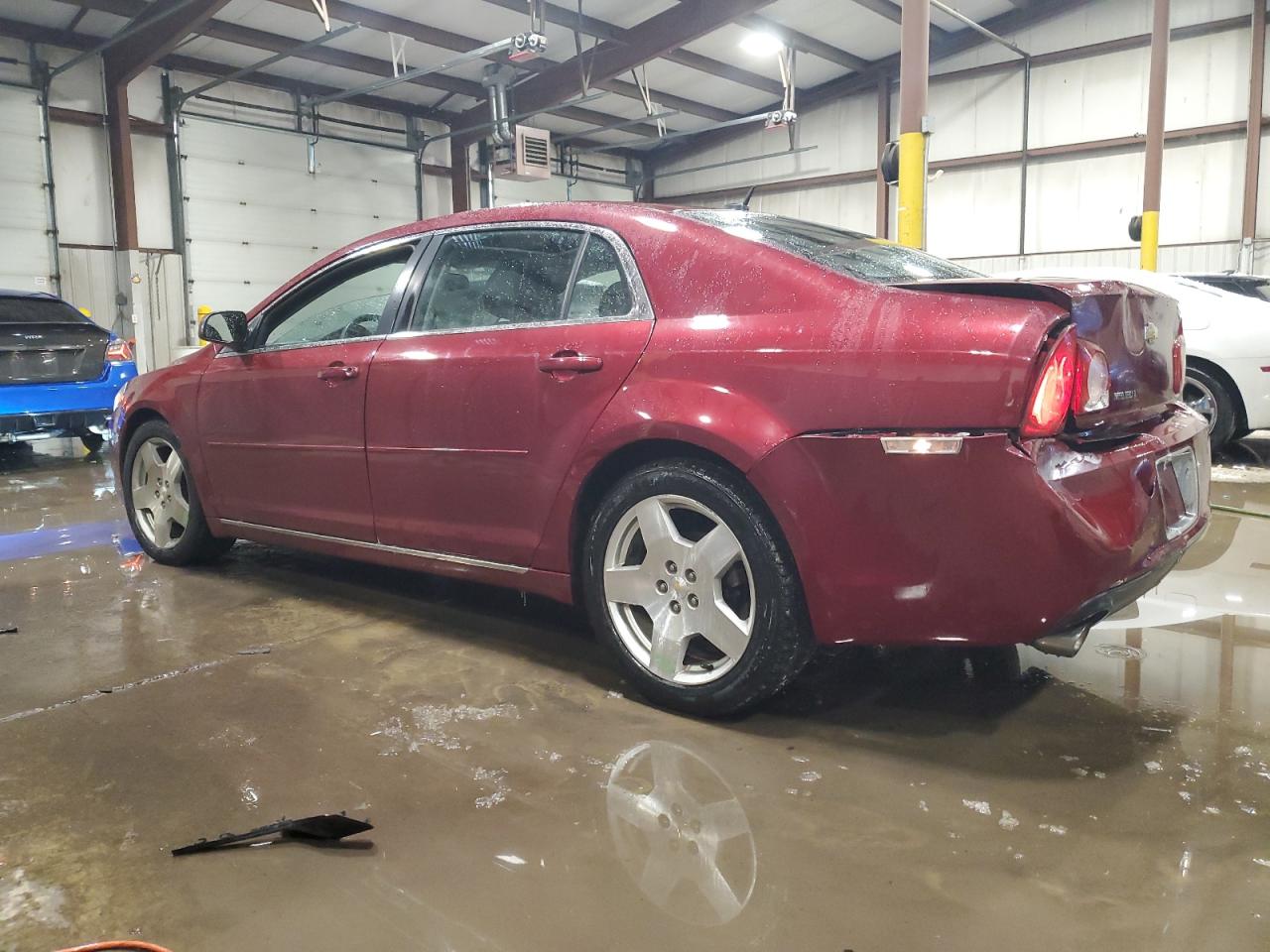 2010 Chevrolet Malibu - Image 2