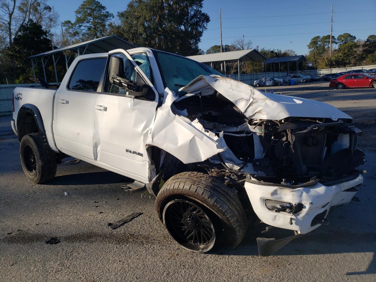 2019 RAM 1500 - Image 4