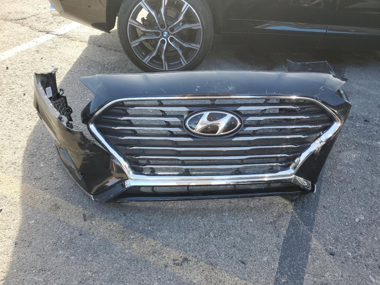 2018 Hyundai Sonata - Image 12