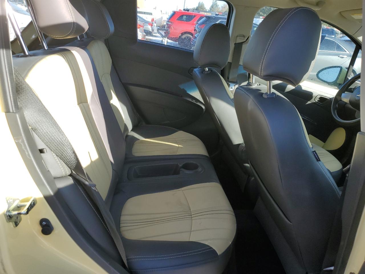 2014 Chevrolet Spark - Image 11