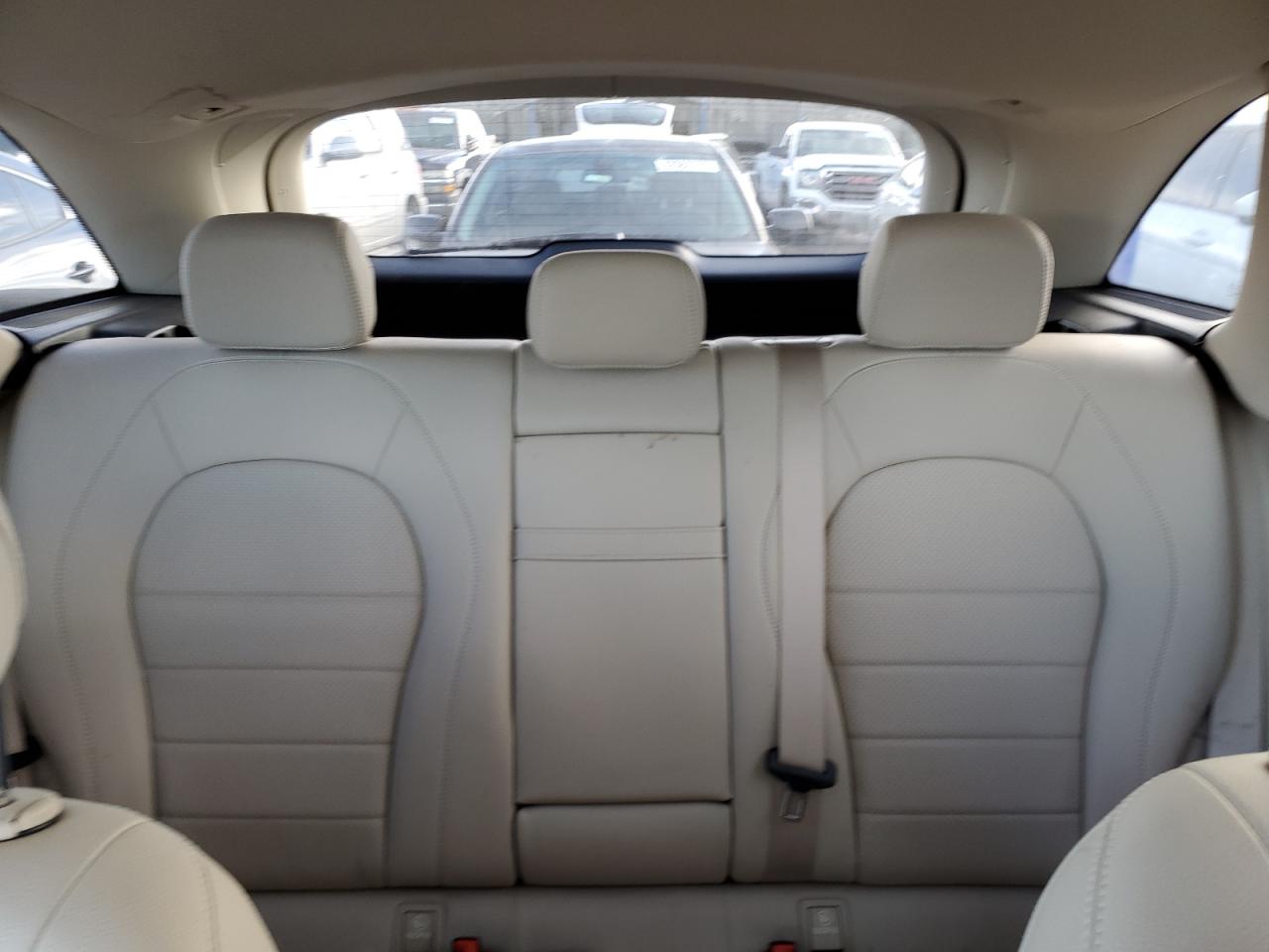 2018 Mercedes-Benz GLC - Image 10
