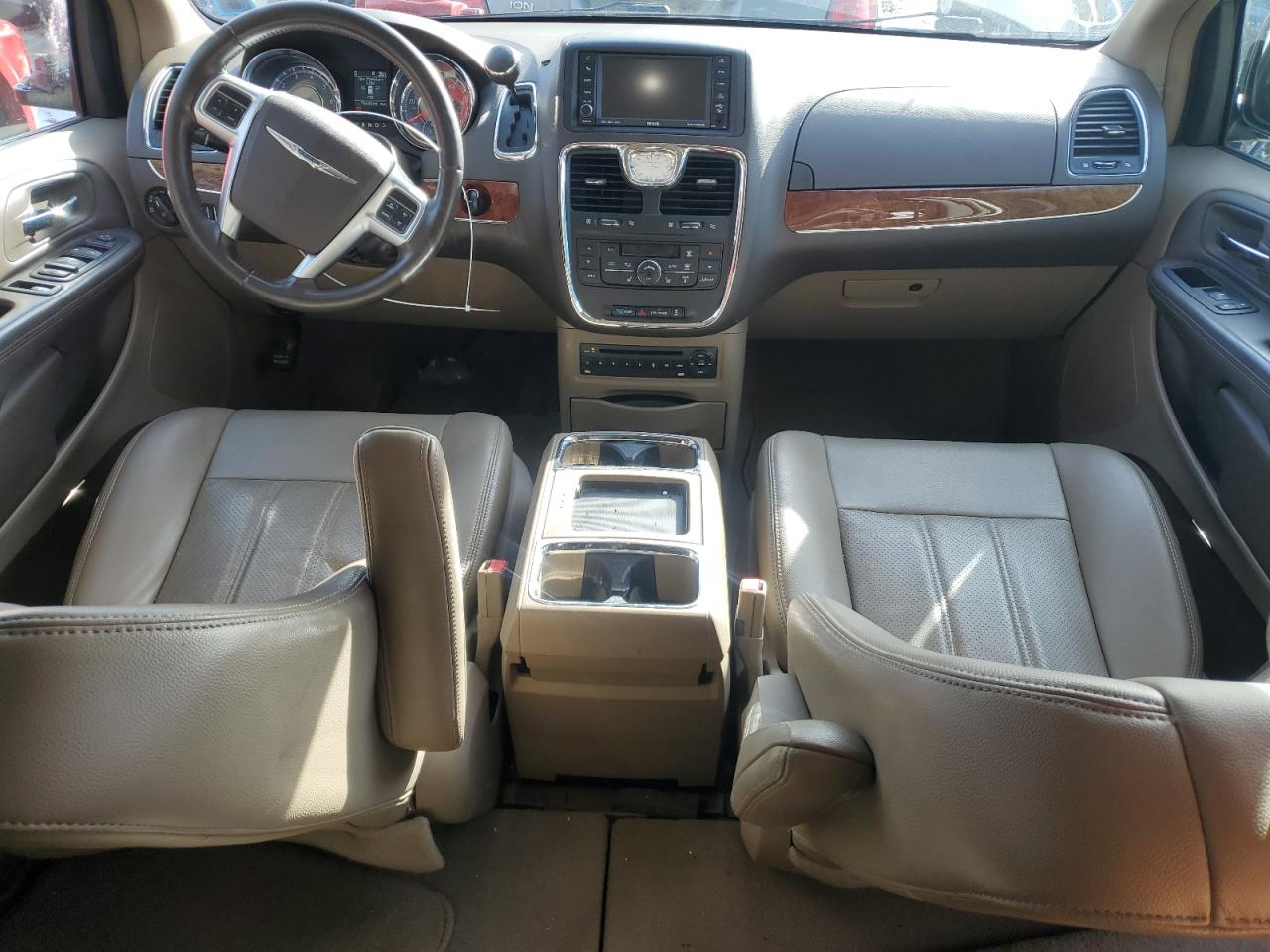 2011 Chrysler Town & Country Touring L VIN: 2A4RR8DG2BR613761 Lot: 86790634