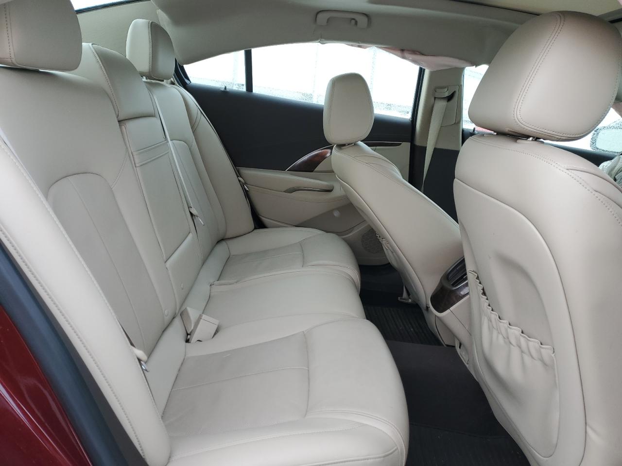 2016 Buick LaCrosse - Image 10