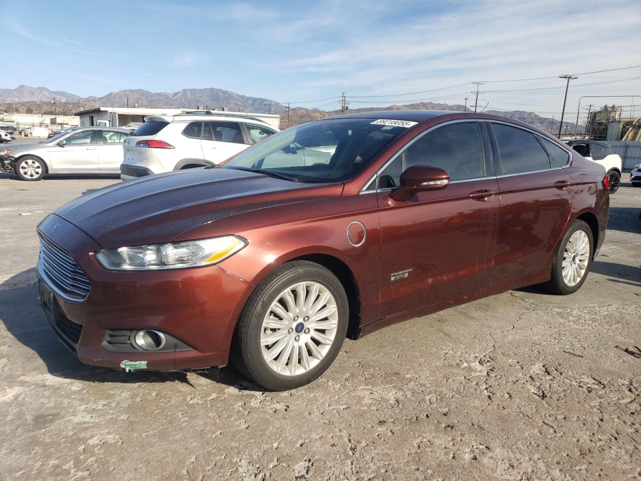 2016 Ford Fusion Se Phev იყიდება Sun Valley-ში, CA - Rear End