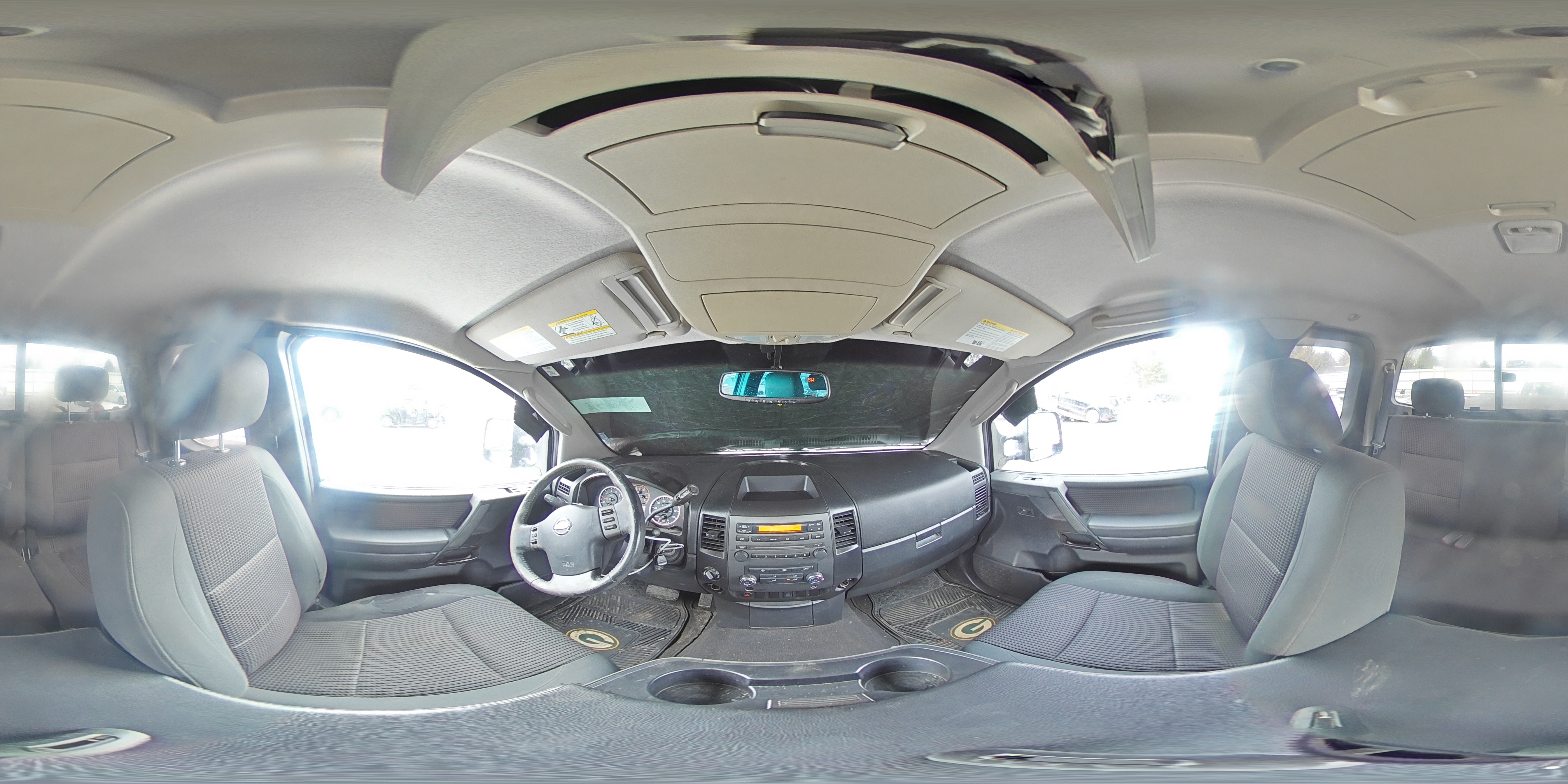 2008 Nissan Titan - Image 13