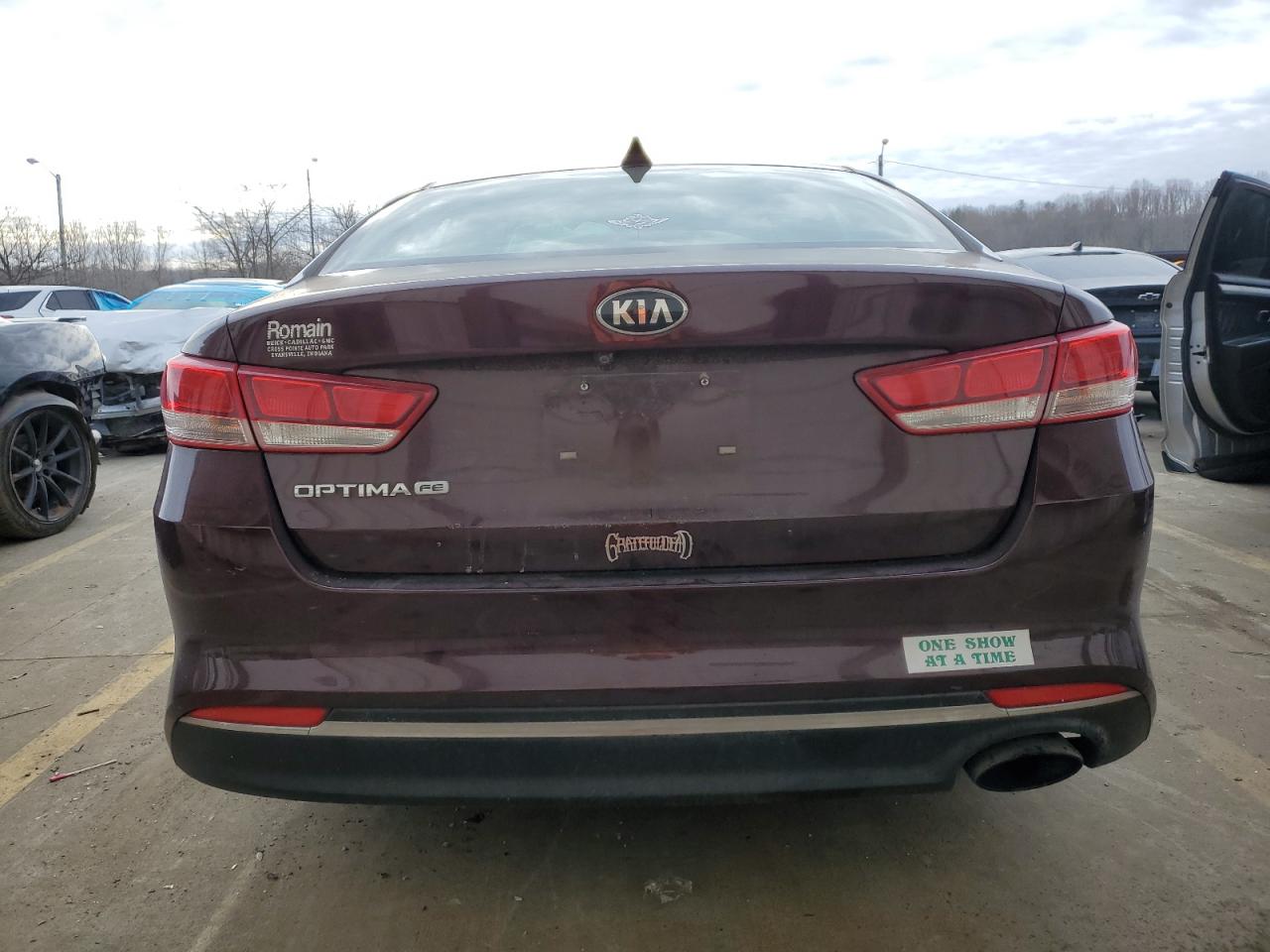 2016 Kia Optima - Image 6