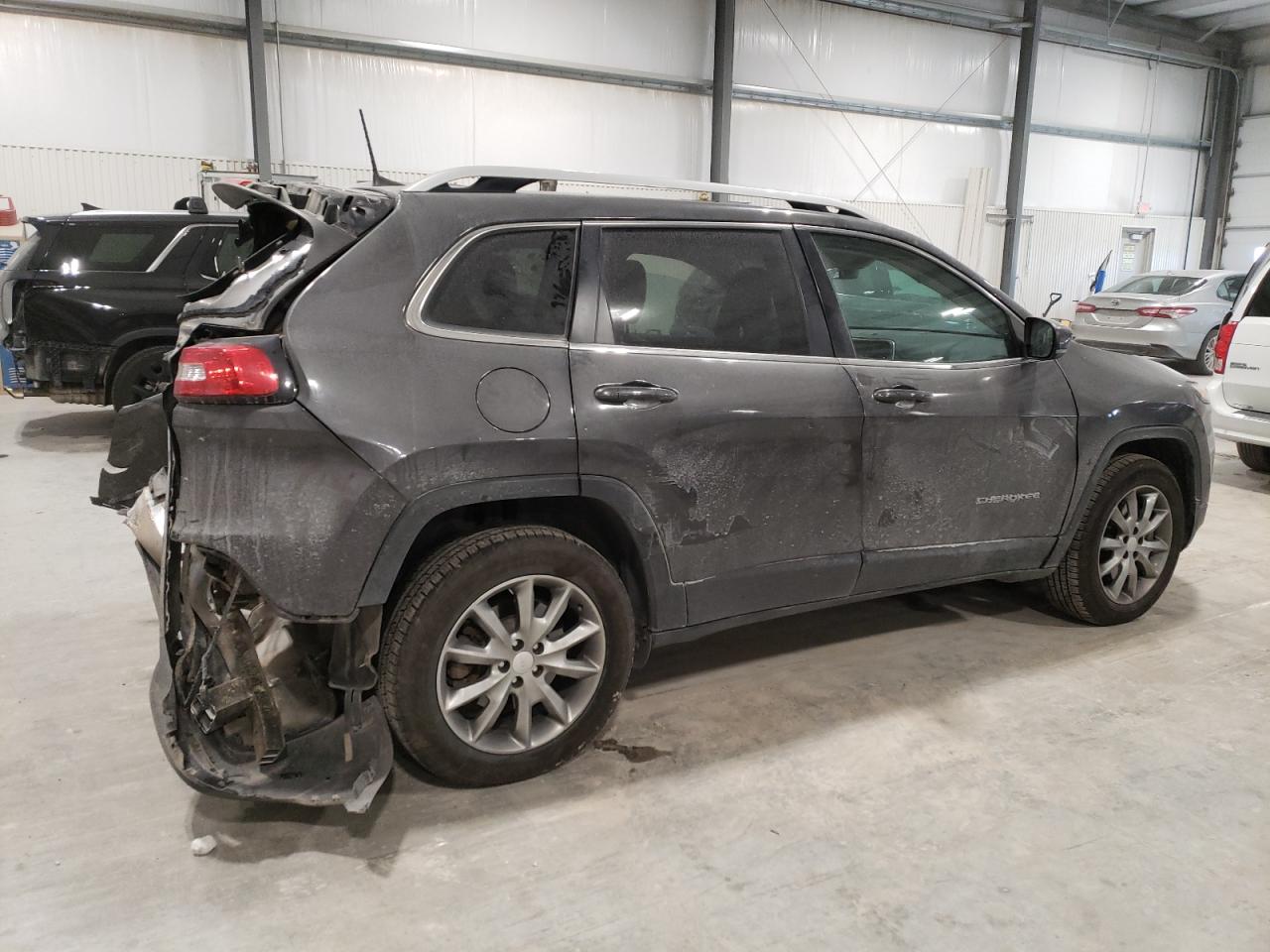 2018 Jeep Grand Cherokee - Image 3