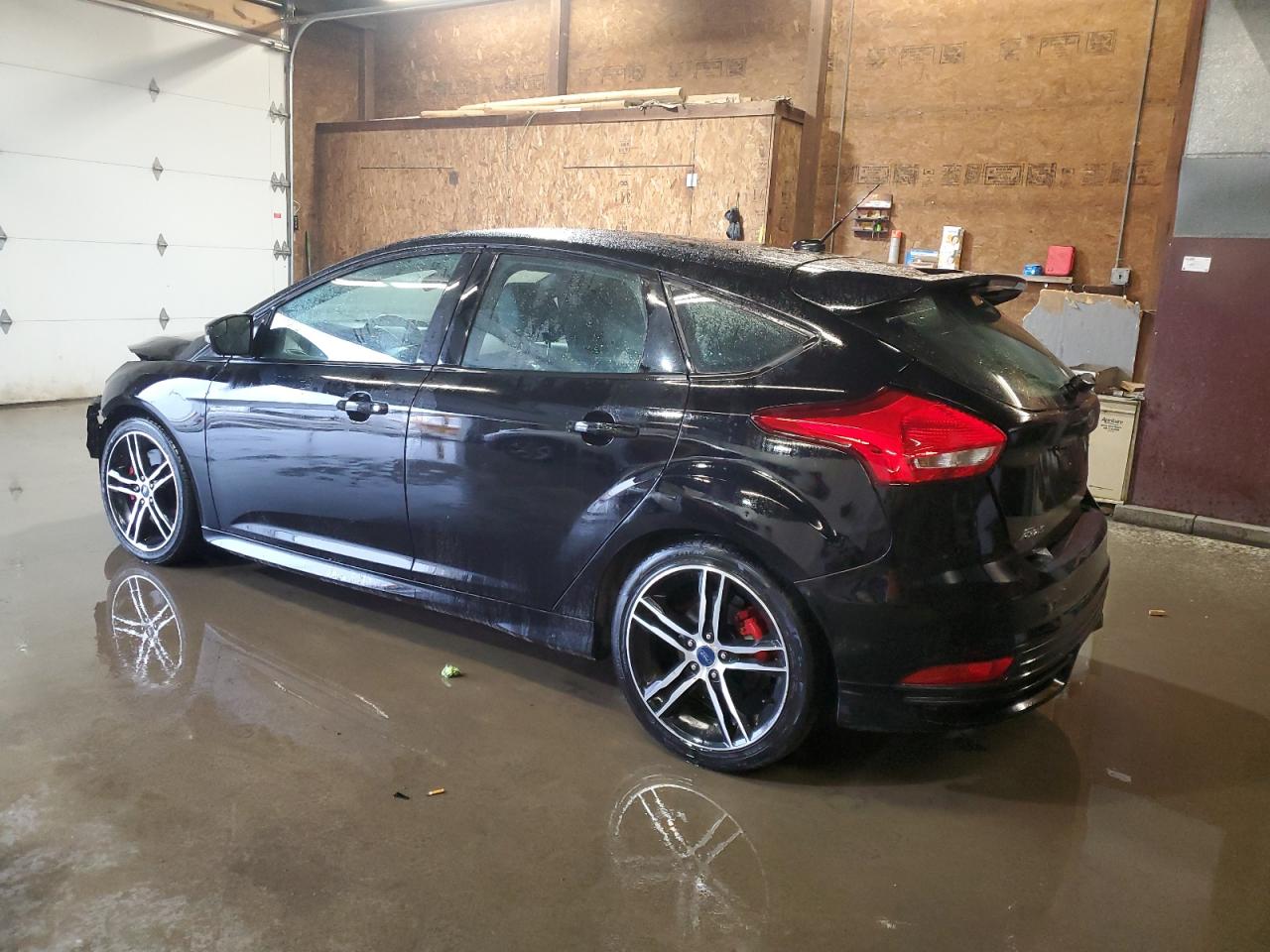 2018 Ford Focus - Image 2
