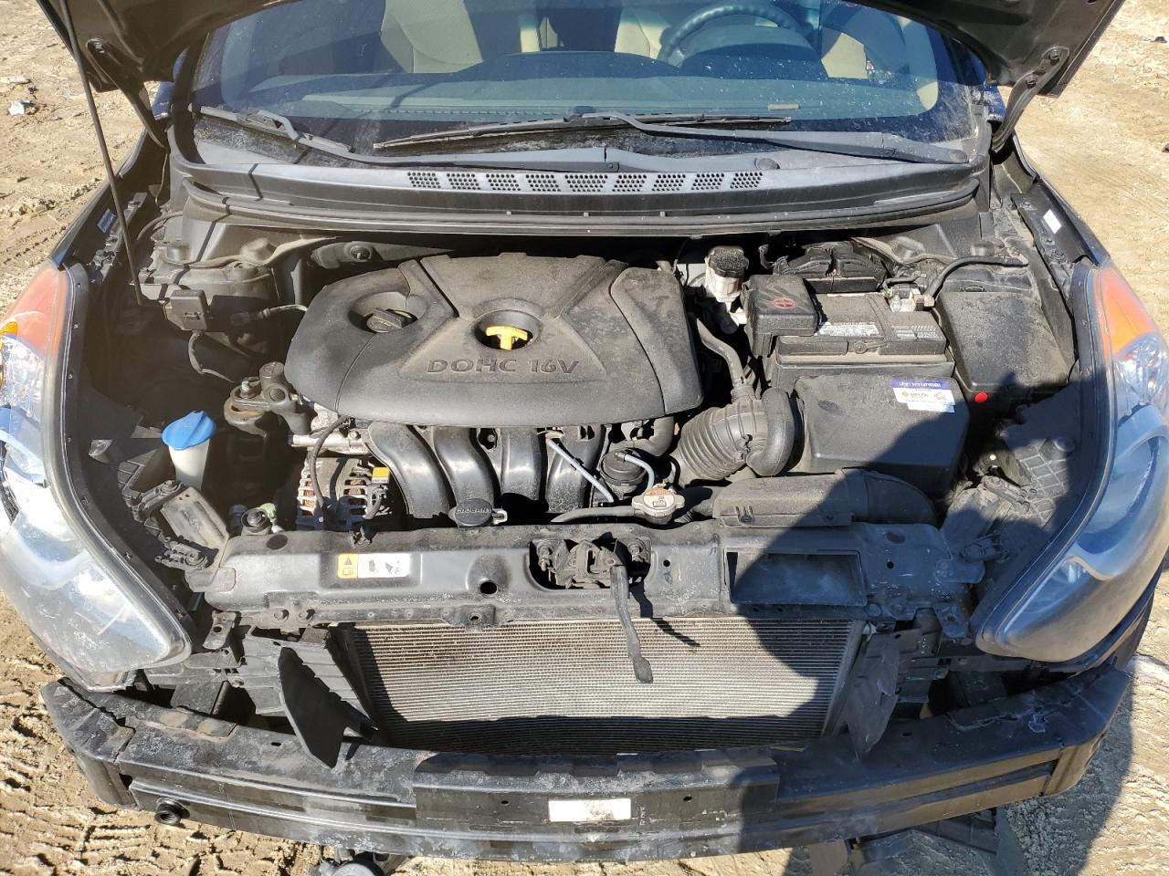 2013 Hyundai Elantra - Image 13
