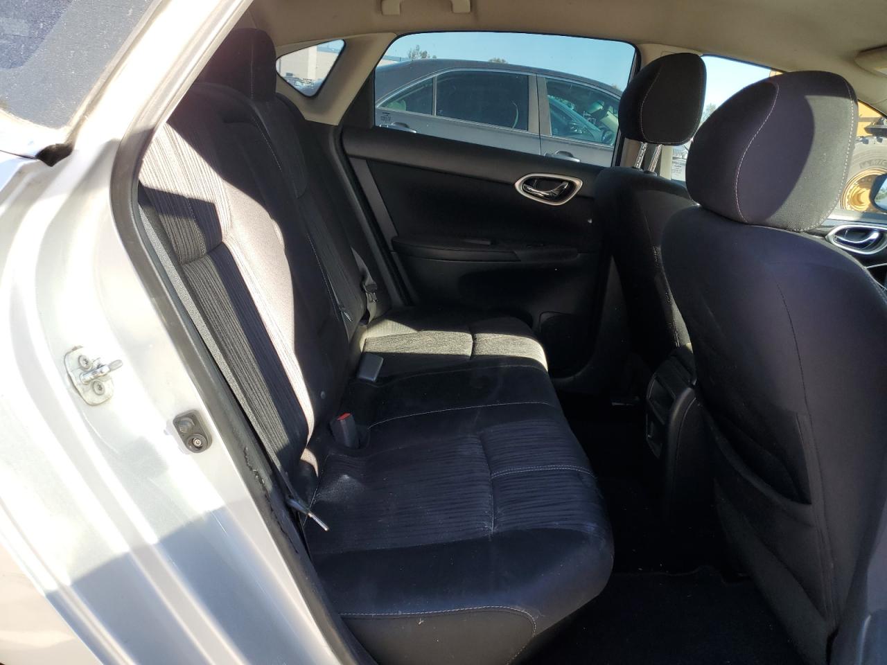 3N1AB7AP0GL658856 NISSAN SENTRA 2016