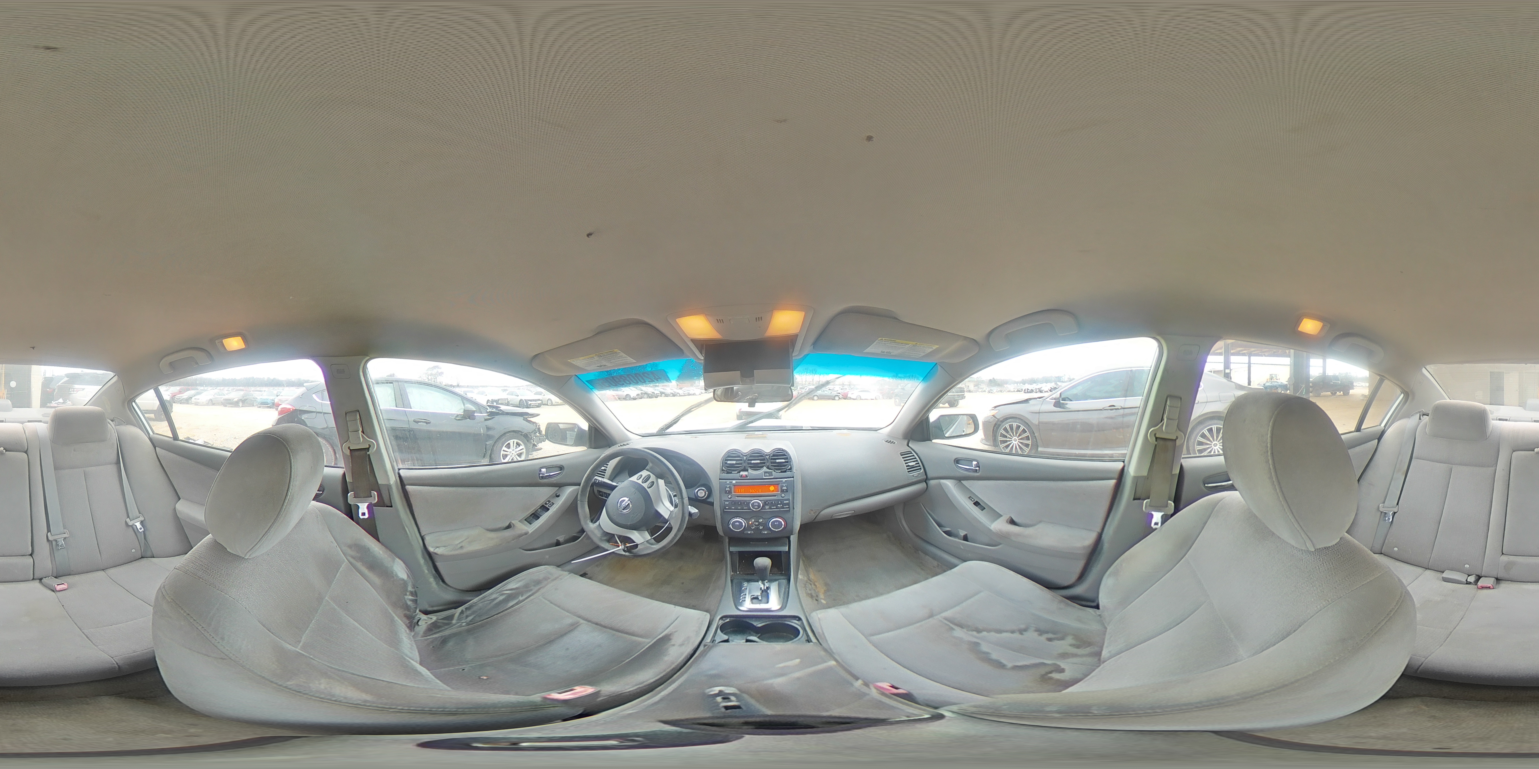 2010 Nissan Altima - Image 13