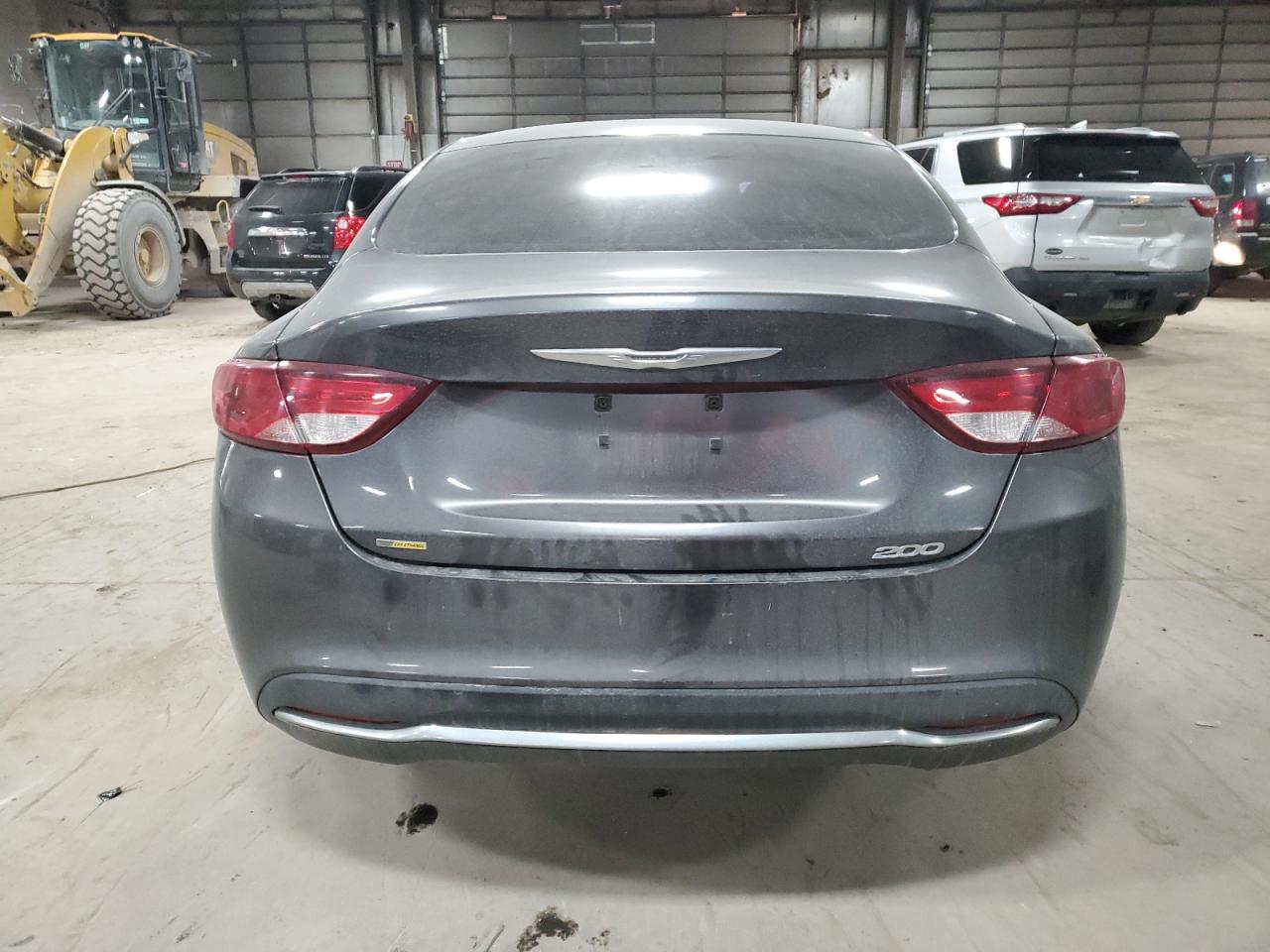2015 Chrysler 200 - Image 6