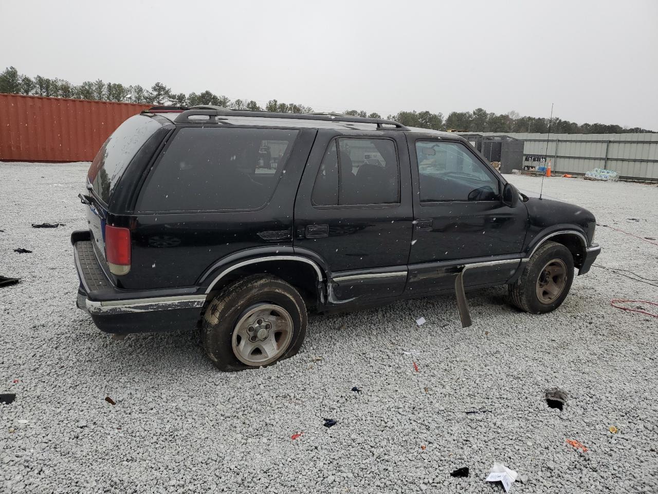 1996 Chevrolet Blazer - Image 3