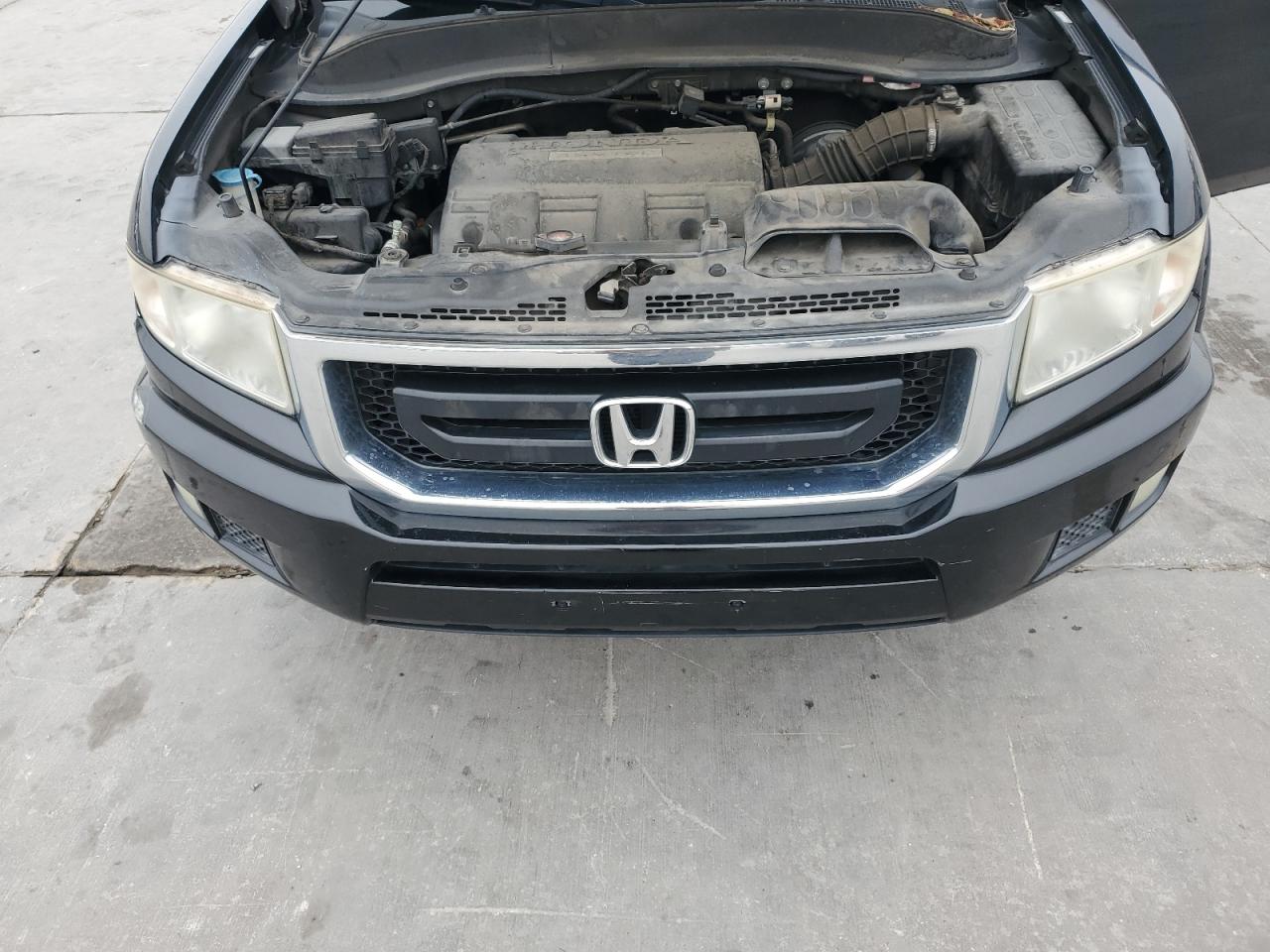 2011 Honda Ridgeline - Image 13