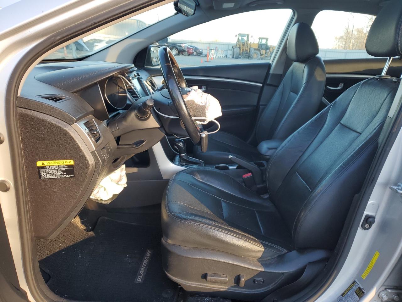 2014 Hyundai Elantra - Image 7