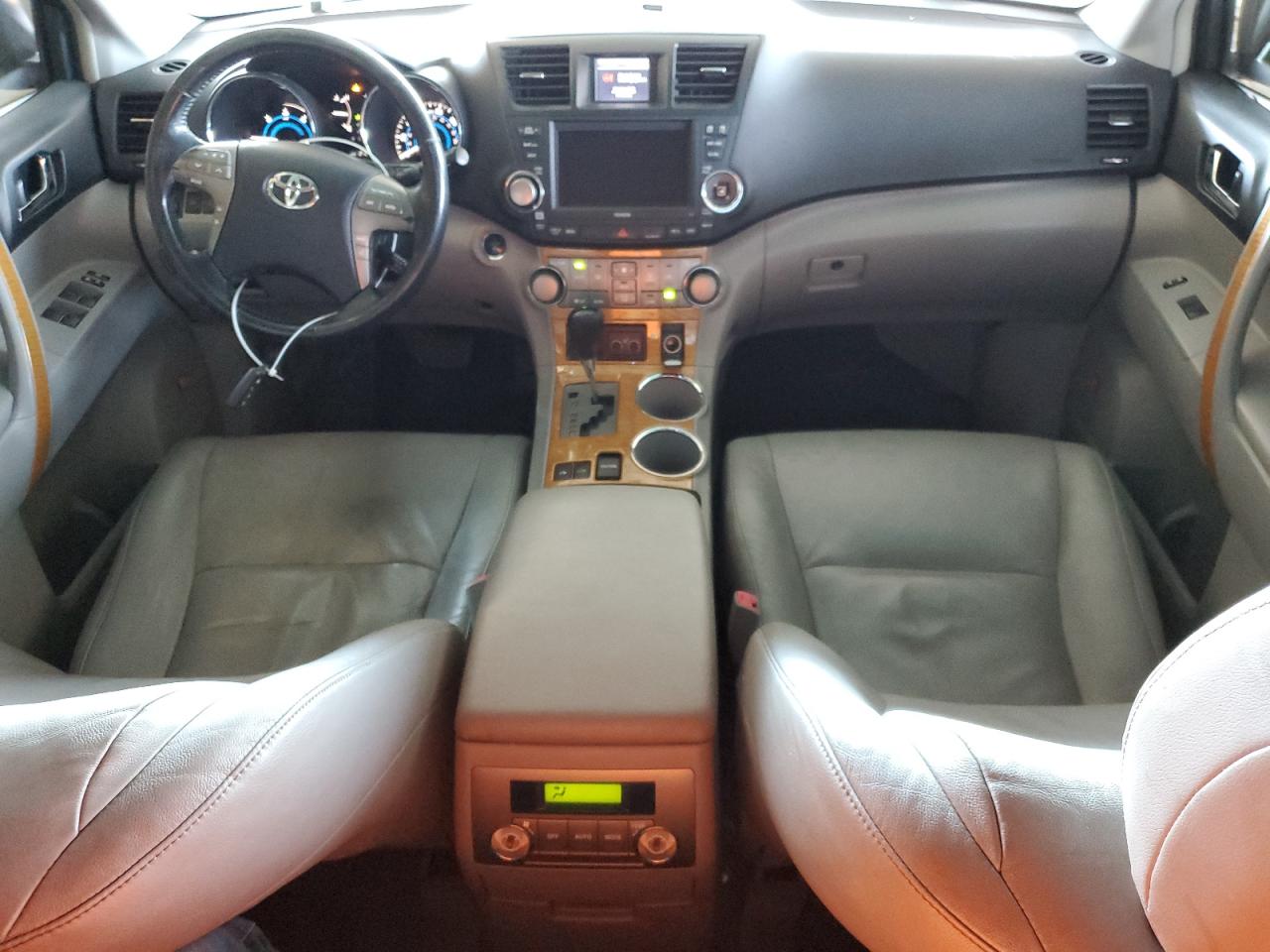 2008 Toyota Highlander - Image 8