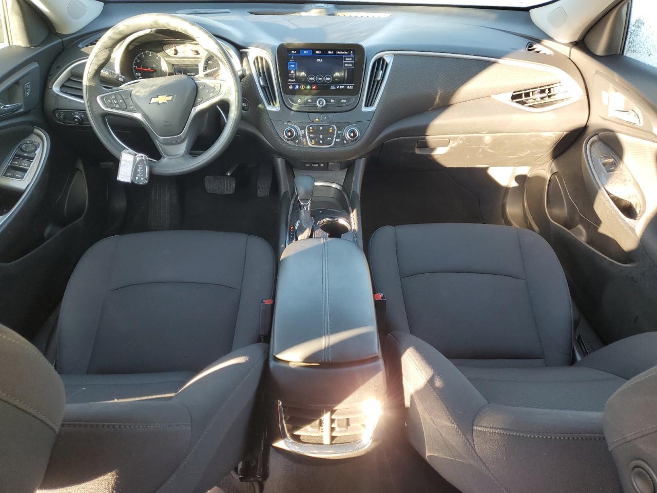 2023 Chevrolet Malibu - Image 8