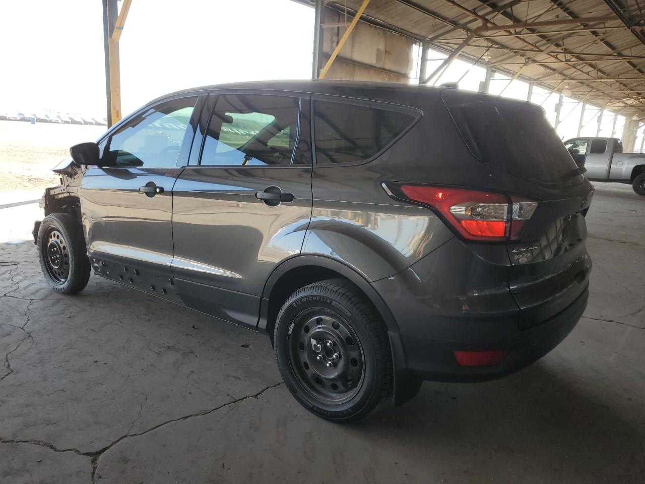 VIN 1FMCU0F73JUA24448 2018 FORD ESCAPE no.2