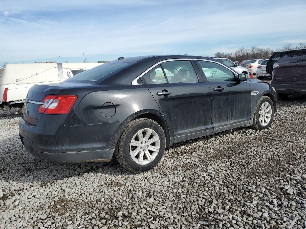 2010 Ford Taurus - Image 3