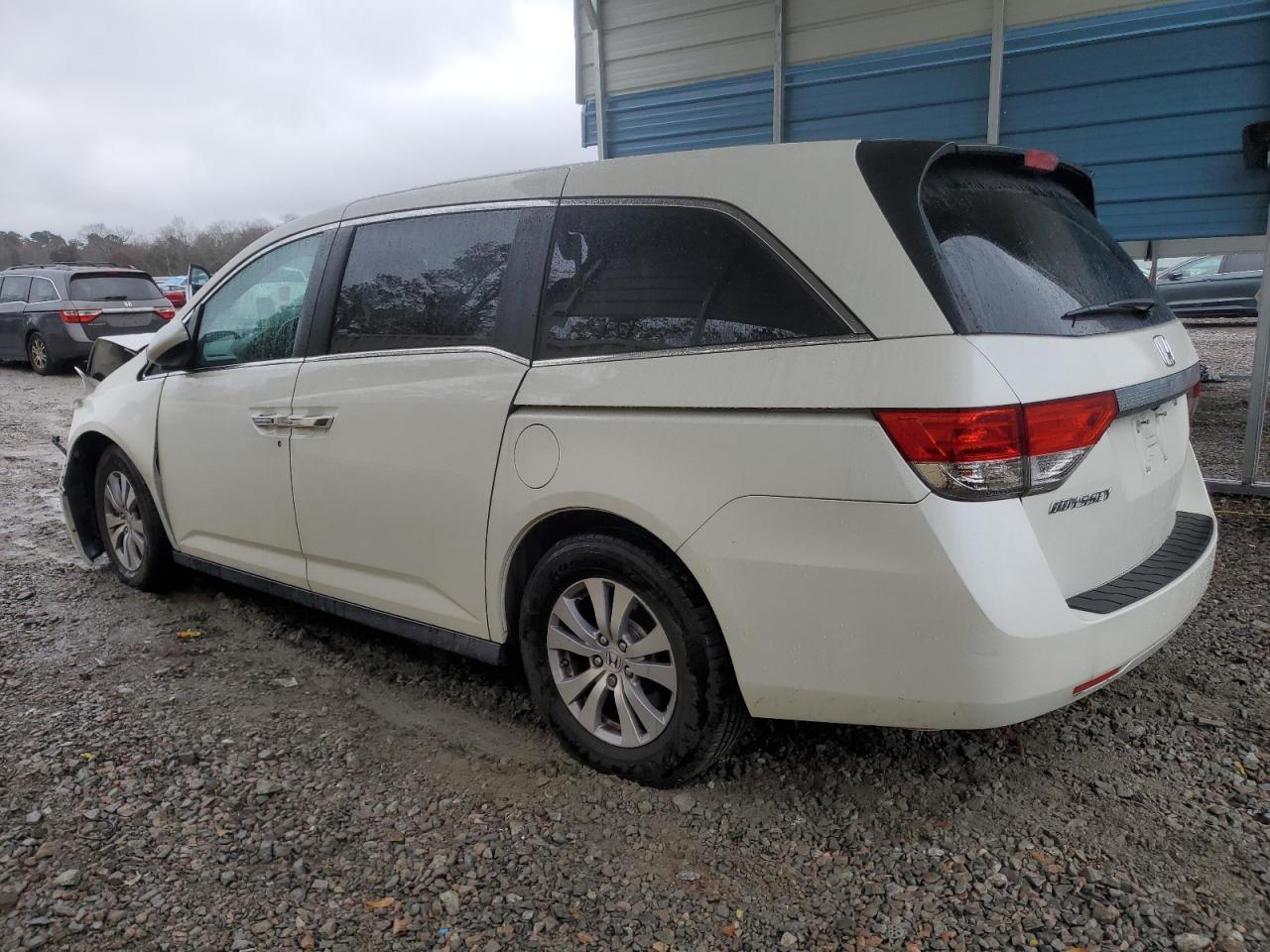 2015 Honda Odyssey - Image 2