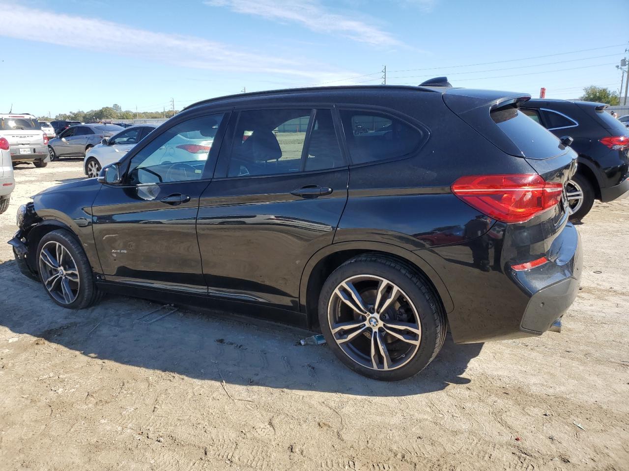 WBXHT3C36G5E48439 2016 BMW X1 - Image 2