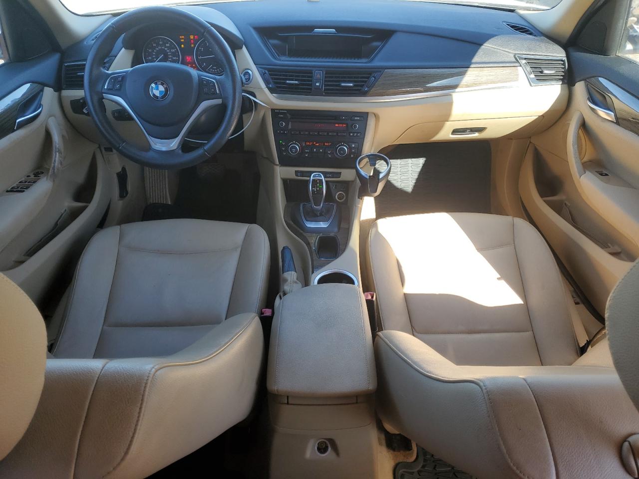 2015 BMW X1 - Image 8