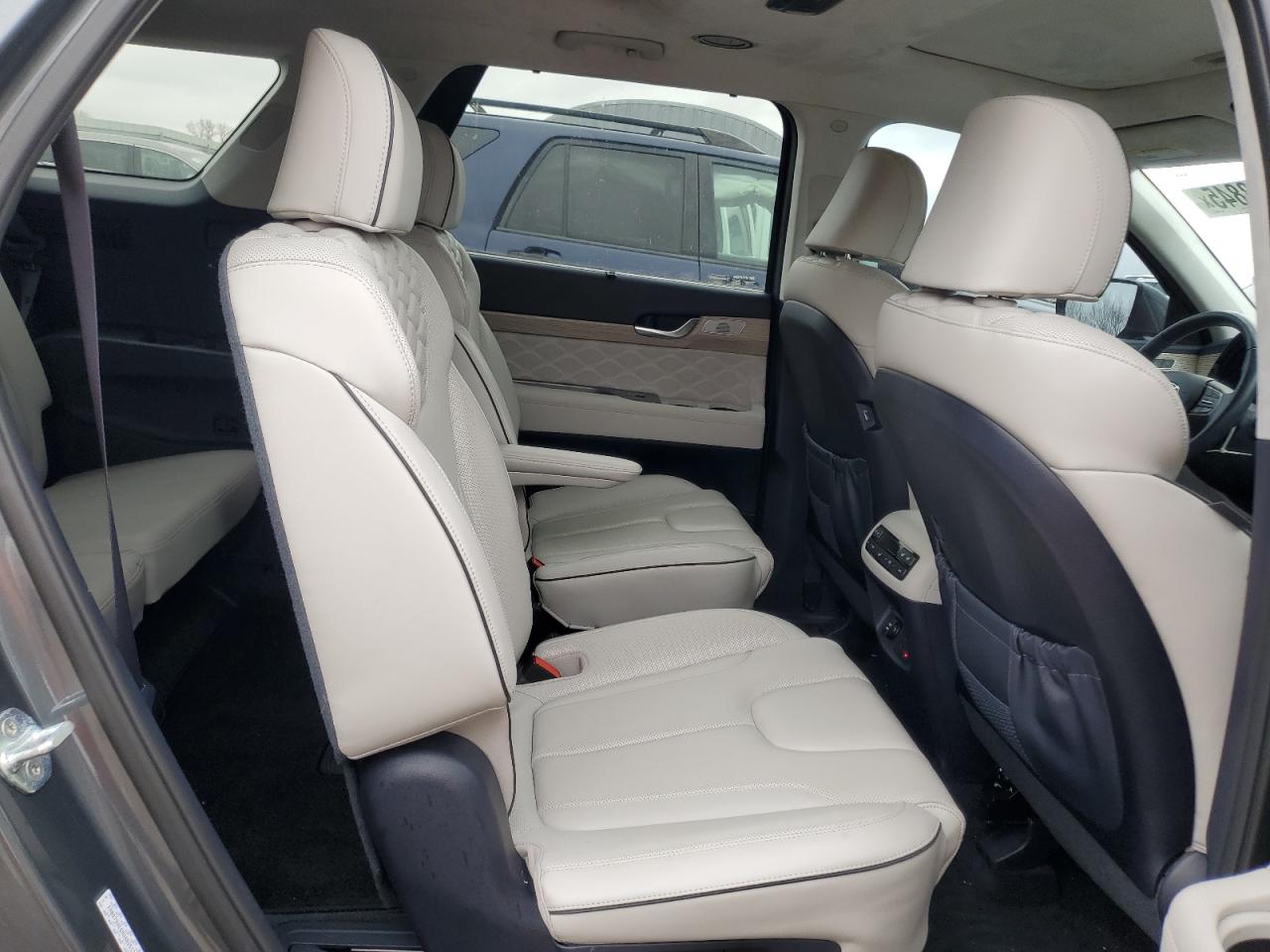 2022 Hyundai Palisade - Image 11
