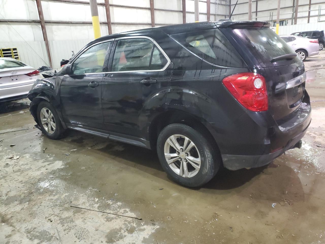 2015 Chevrolet Equinox - Image 2