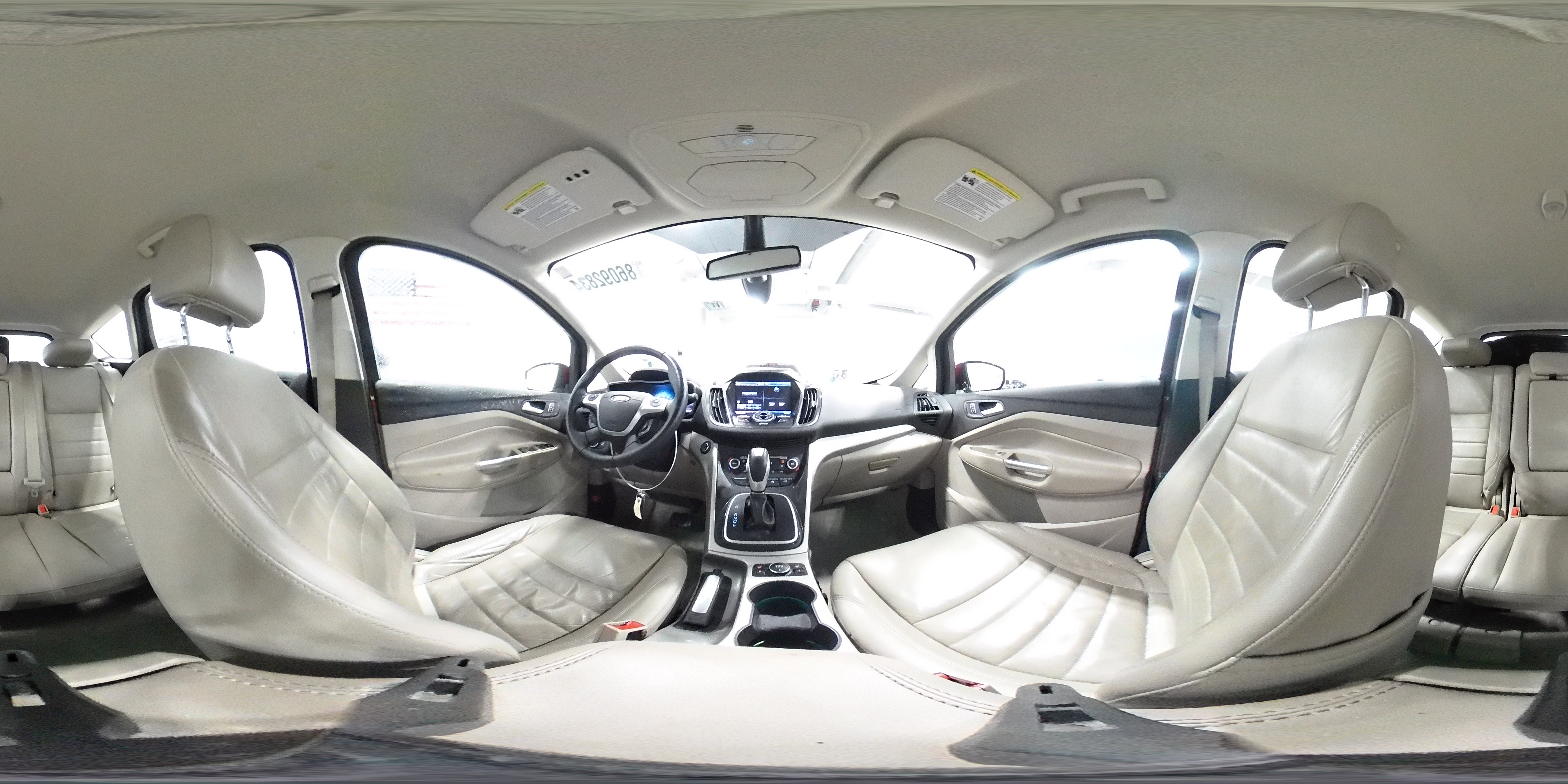 2015 Ford C-MAX - Image 15