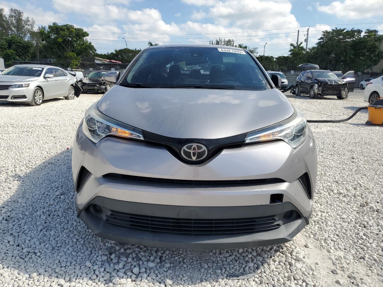 2018 Toyota C-HR - Image 5