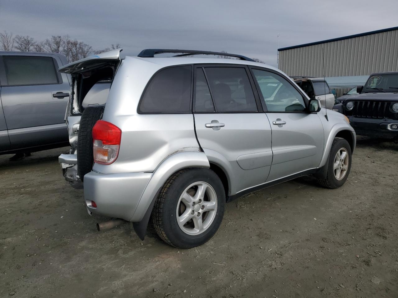 2003 Toyota RAV 4 - Image 3