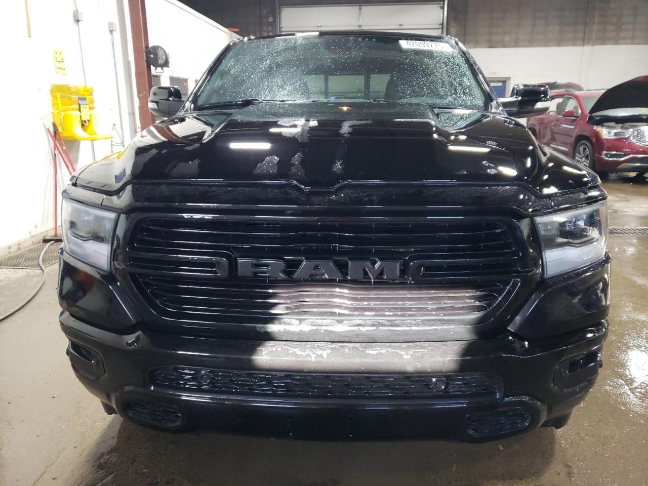 2020 RAM 1500 - Image 5