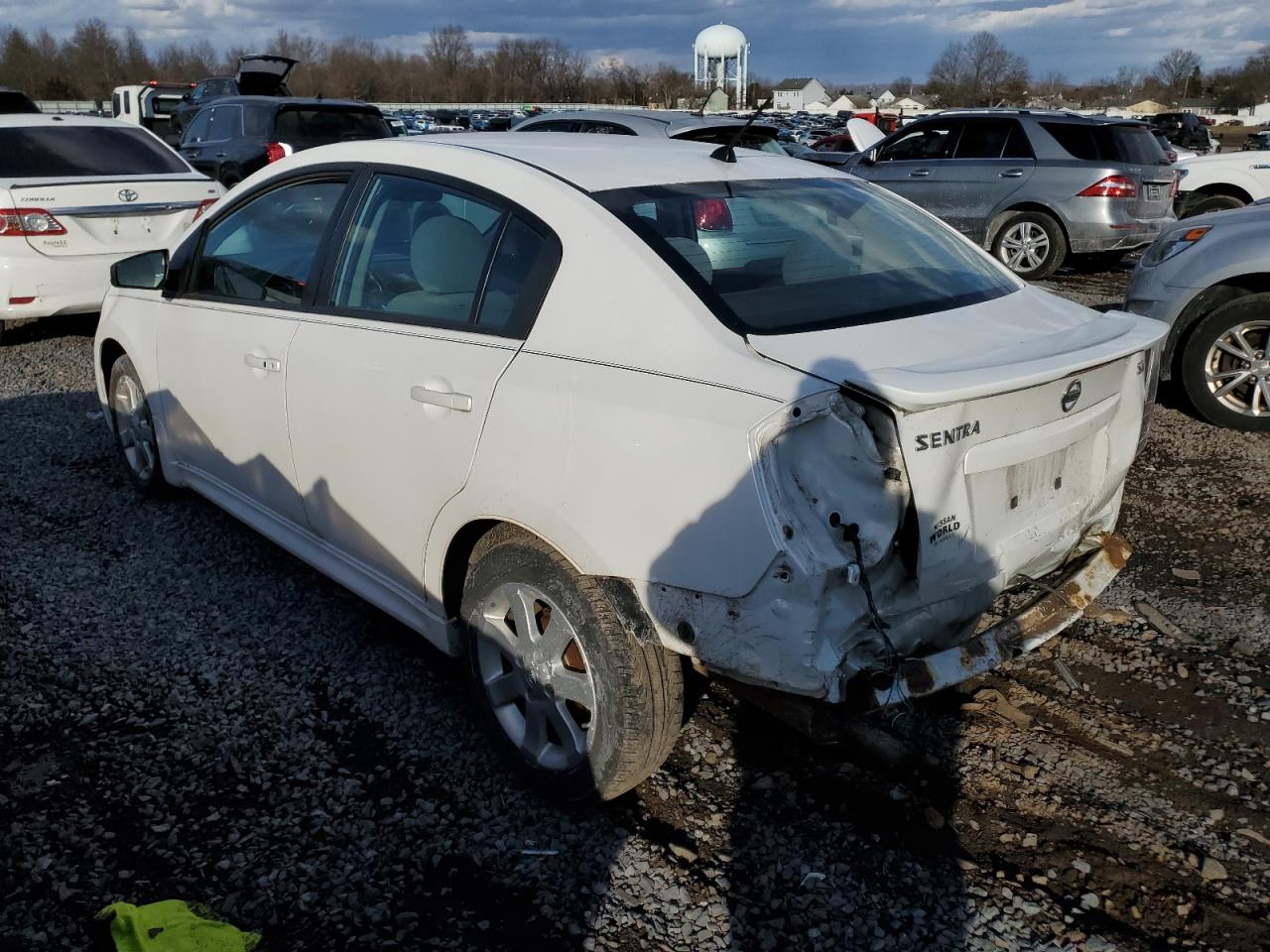 2012 Nissan Sentra - Image 2