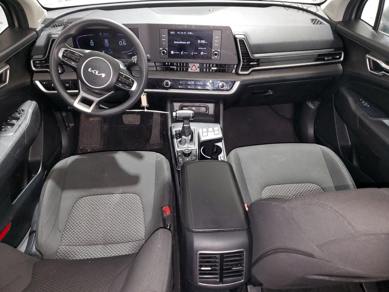 2023 Kia Sportage - Image 8