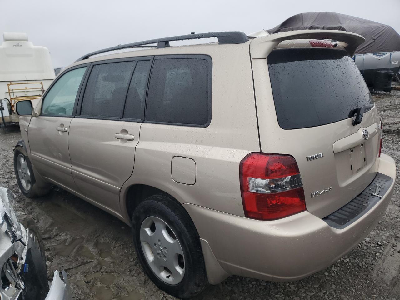 2004 Toyota Highlander - Image 2