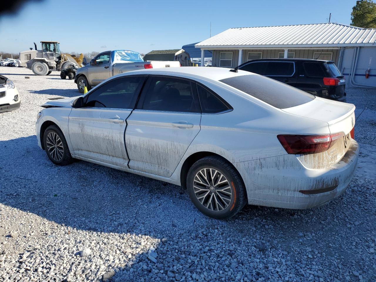 2021 Volkswagen Jetta - Image 2