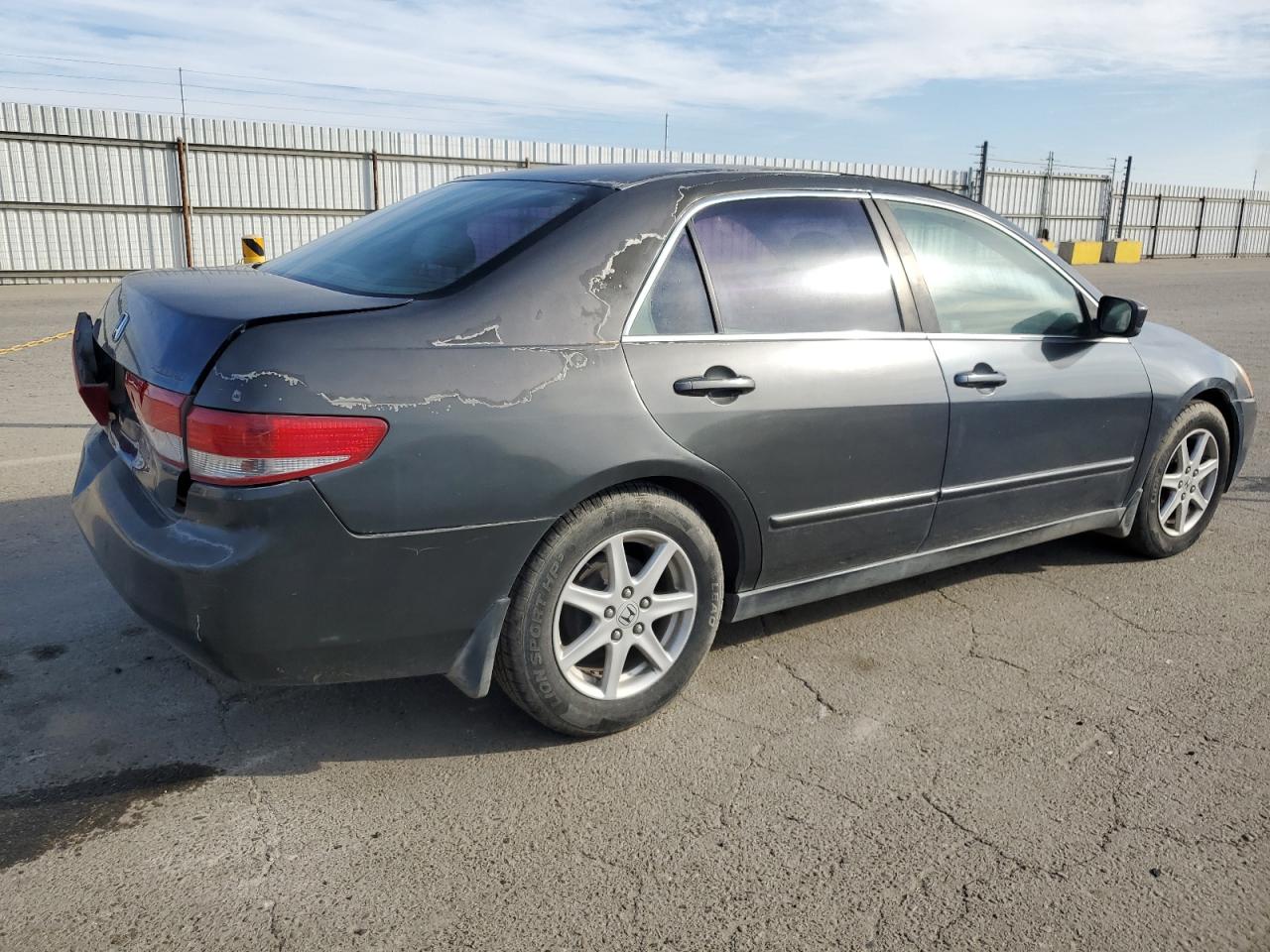 2004 Honda Accord - Image 3