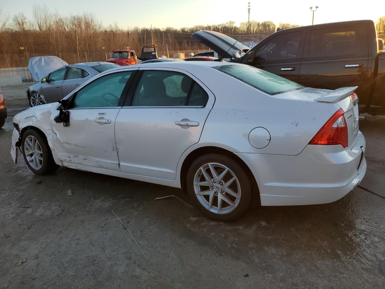 2012 Ford Fusion - Image 2