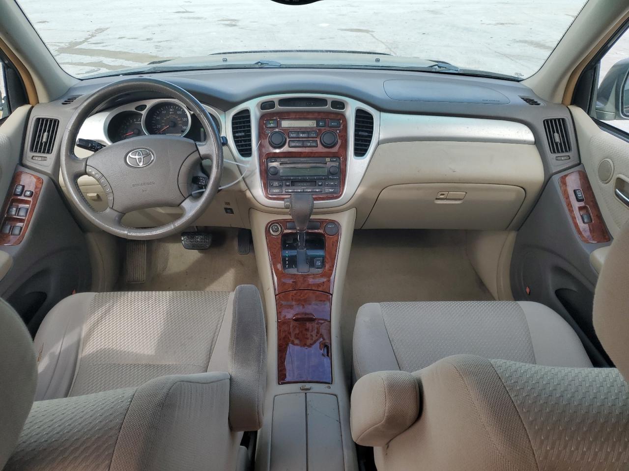 2005 Toyota Highlander - Image 8