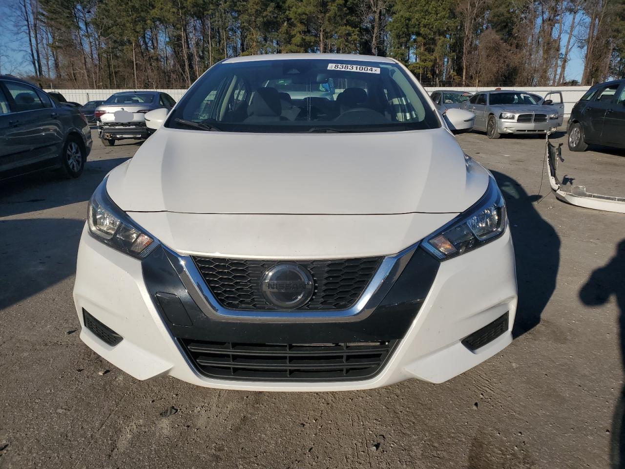 2020 Nissan Versa - Image 5