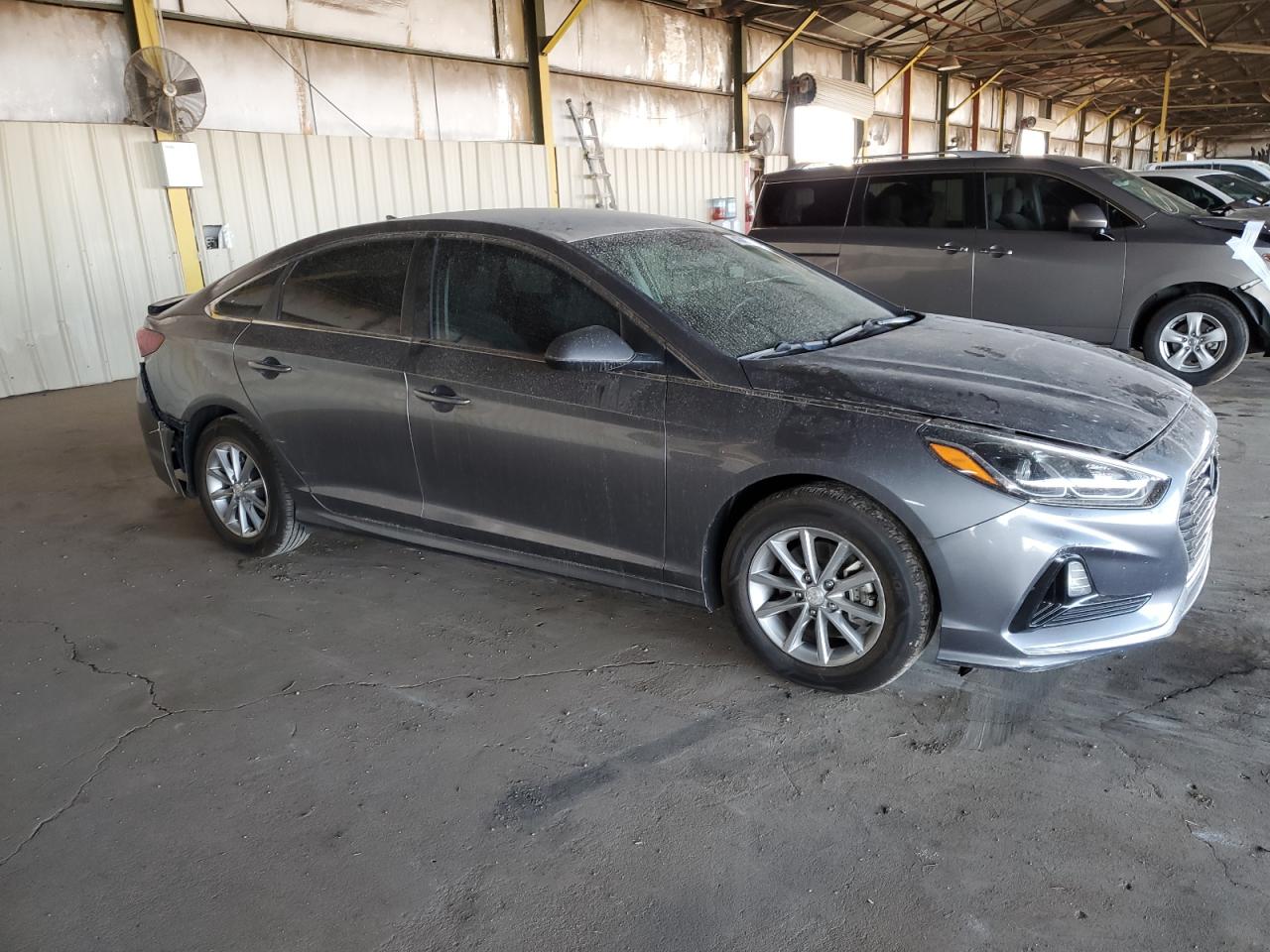 2018 Hyundai Sonata - Image 4