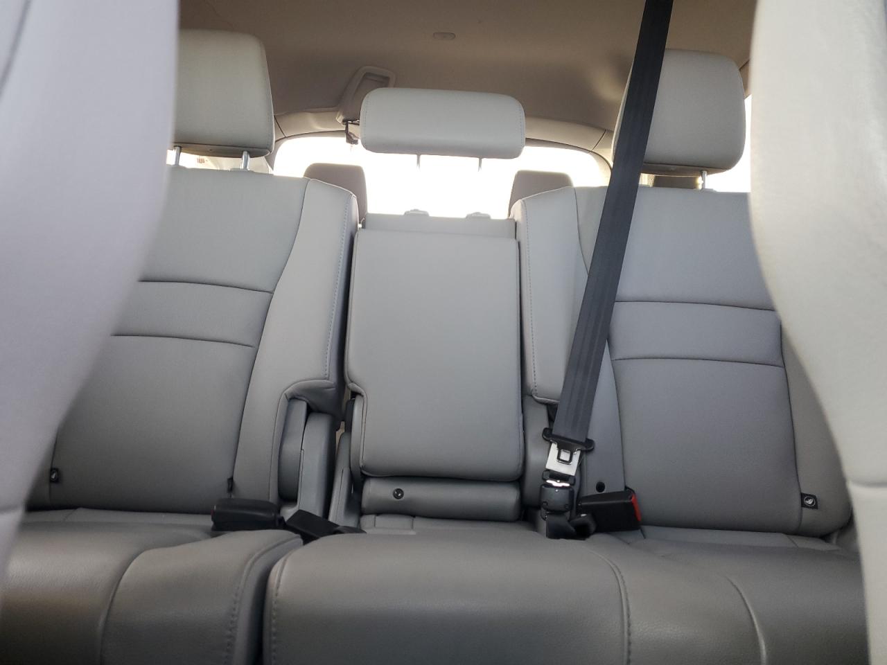 2022 Honda Pilot - Image 10