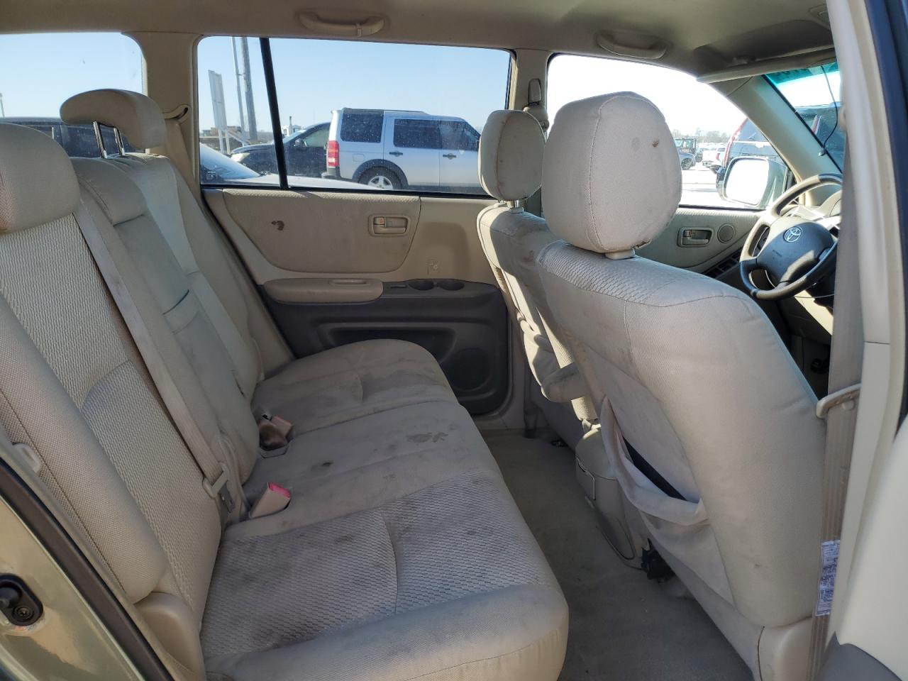 2005 Toyota Highlander - Image 11