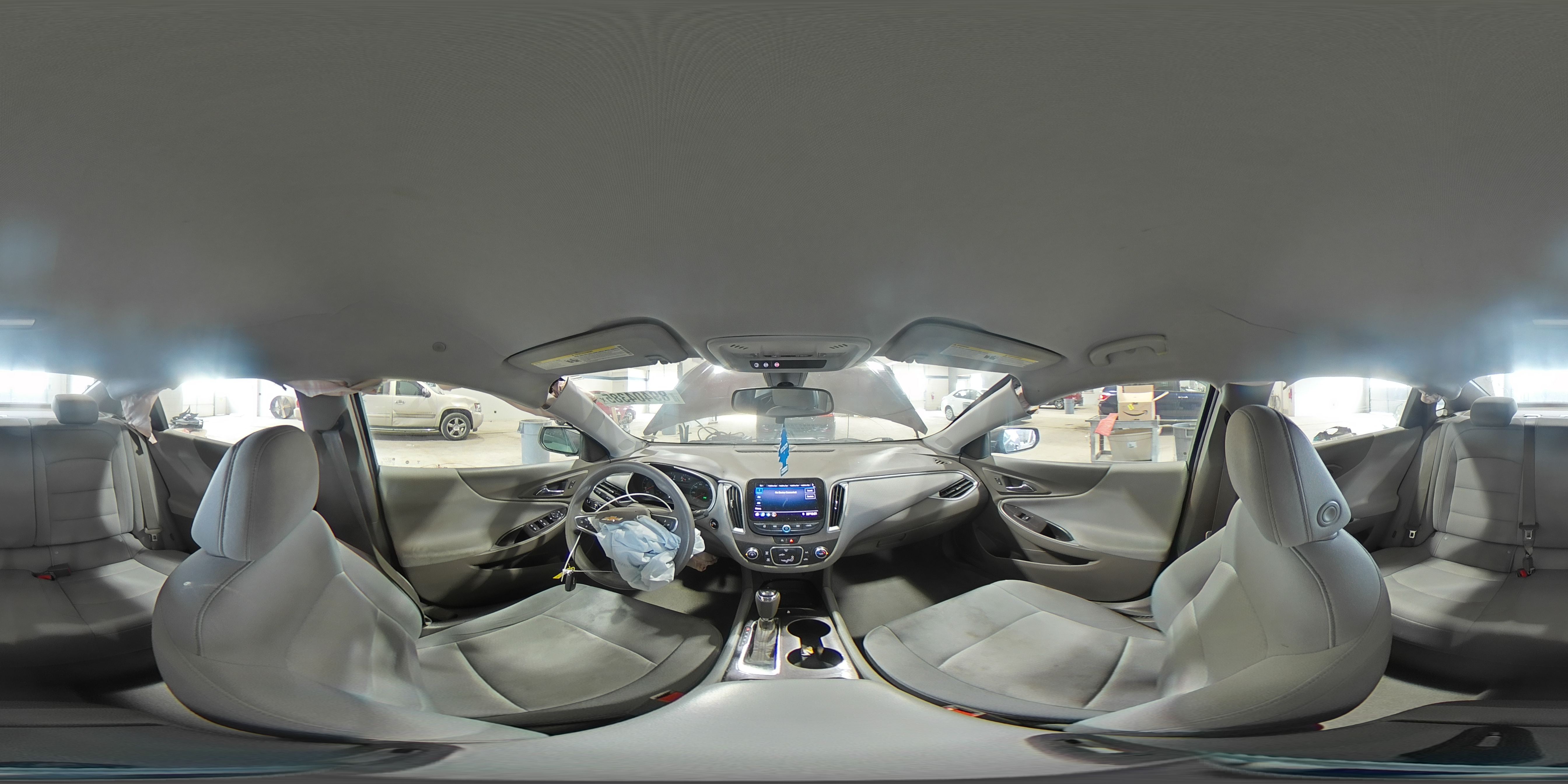 2020 Chevrolet Malibu - Image 12