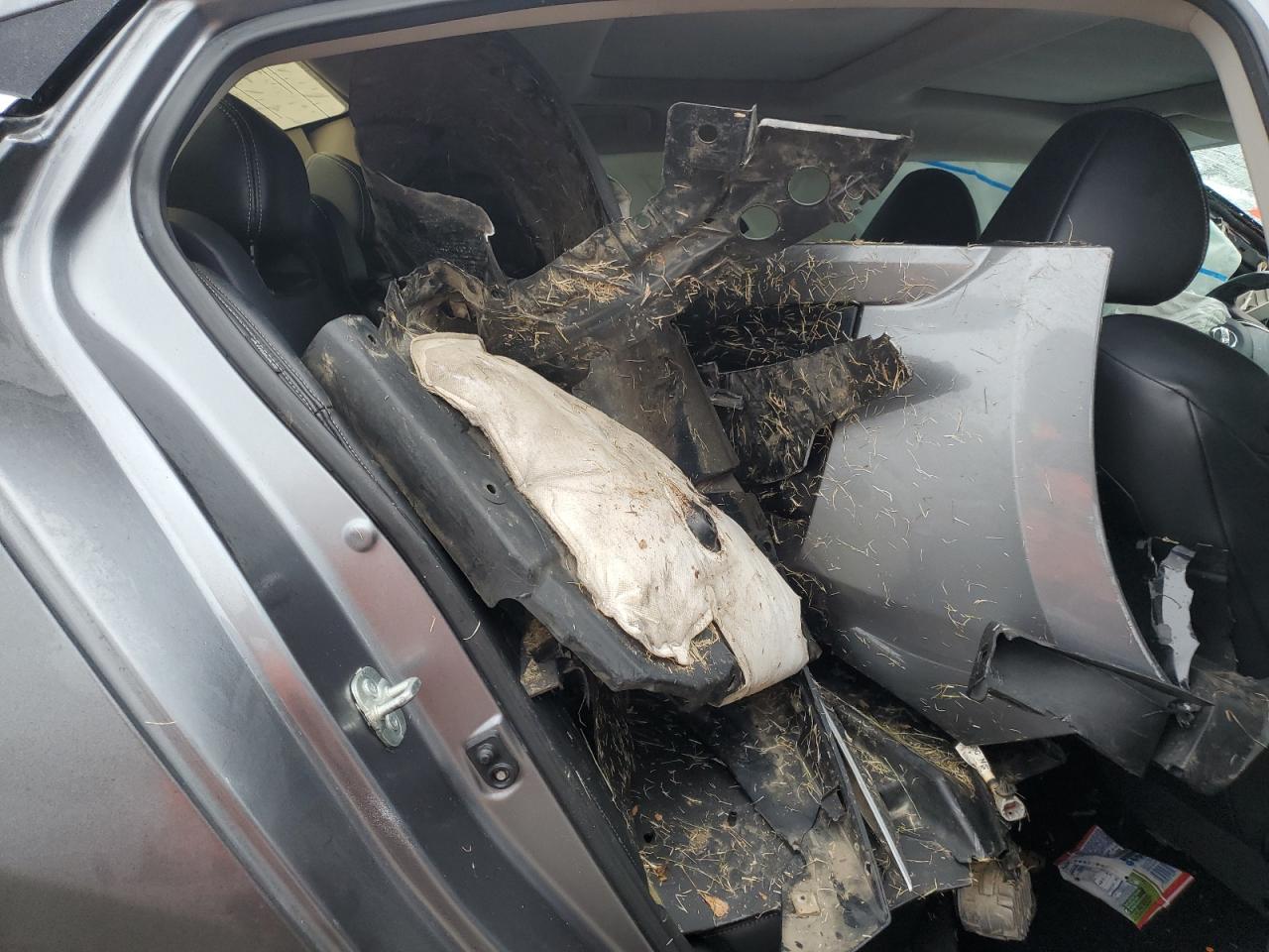 2017 Nissan Maxima - Image 11