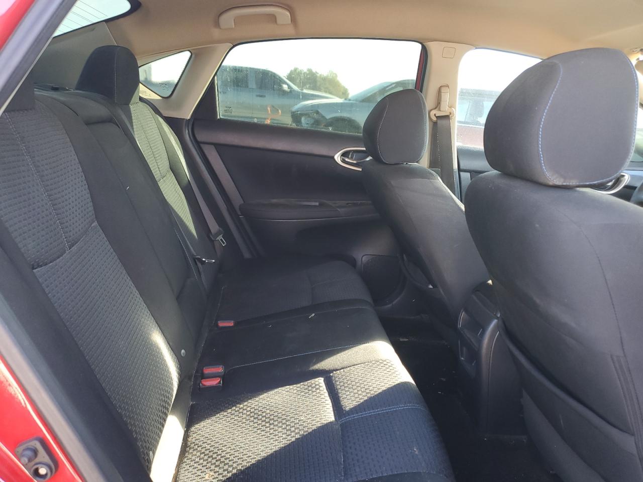 2017 Nissan Sentra - Image 10